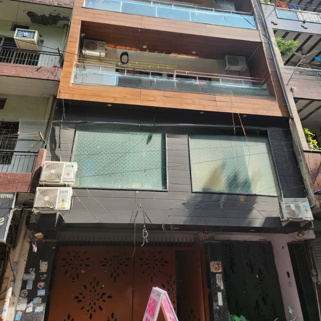 Laundry facility in girls PG